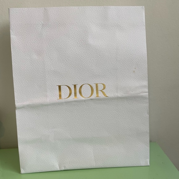 Authentic Dior Large Shopping back with Gold Star Charm - Picture 9 of 12